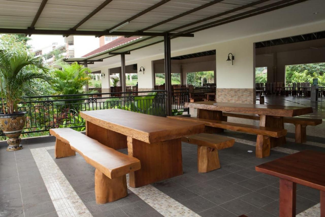 Taman Bukit Palem Resort Bogor Eksteriør bilde