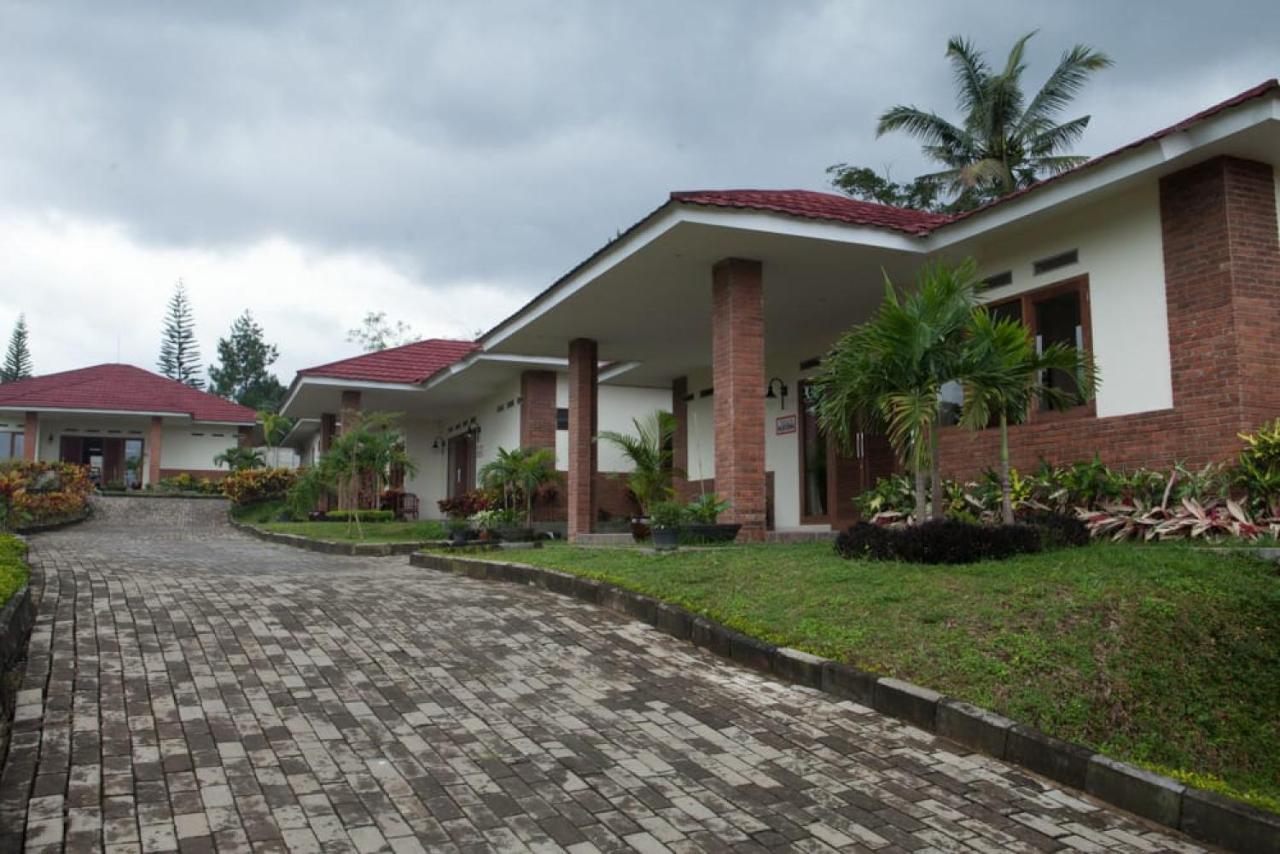 Taman Bukit Palem Resort Bogor Eksteriør bilde