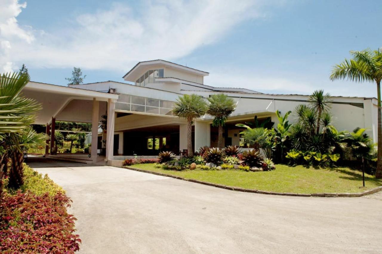 Taman Bukit Palem Resort Bogor Eksteriør bilde